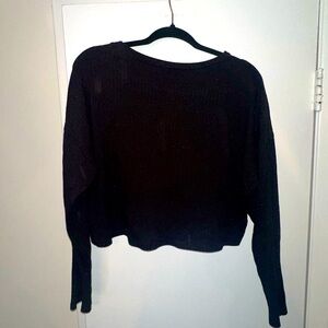 Cropped long sleeve ribbed shirt